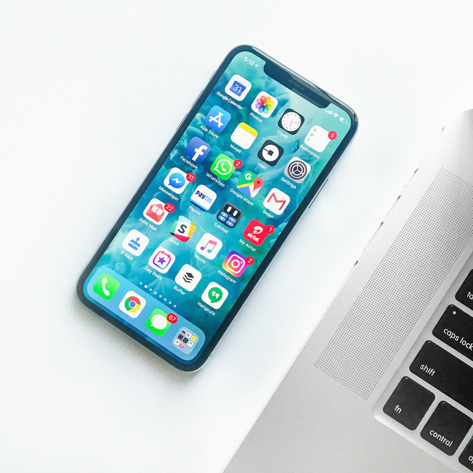 U.S. mobile SIM and smartphone connectivity